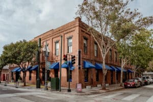 Boulevard American Bistro